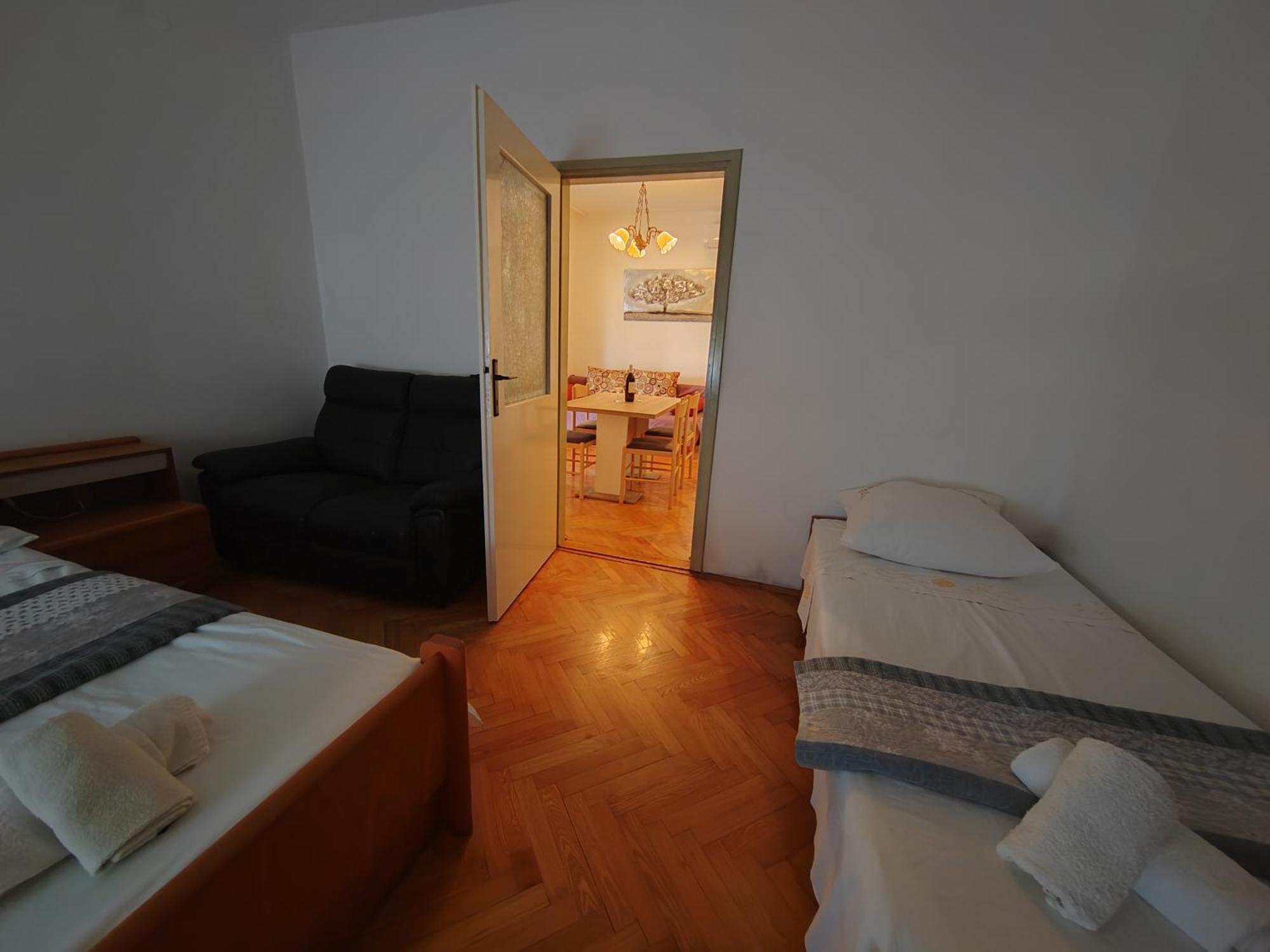 Apartments Kocijan Sukosan Bagian luar foto